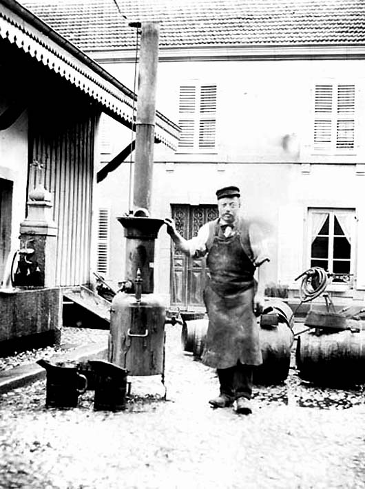 A04TonnelieremployeAntoine-Roch.jpg