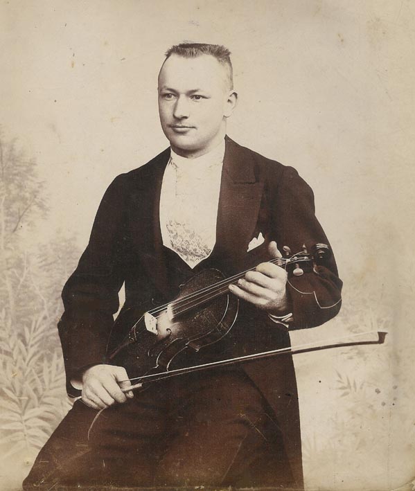 B05AdrienViolon.jpg