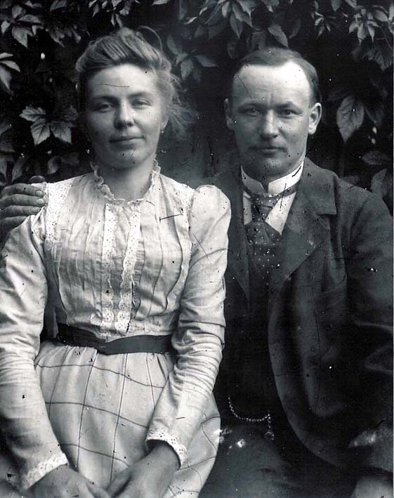 B18CoupleAdrien.jpg