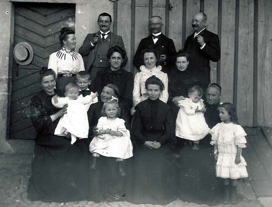 B22FamilleZelieEtenfants.jpg