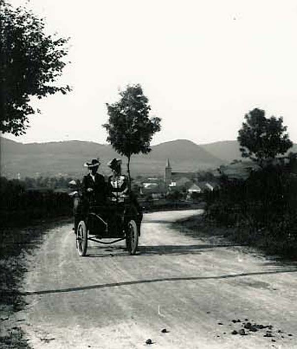 B24VoitureAdrienRemiremont.jpg