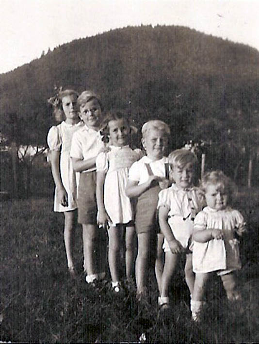 C09EnfantsHubert1946.jpg